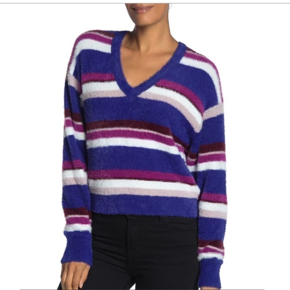 NWT Splendid Fuzzy V Neck Dolman Sweater - M